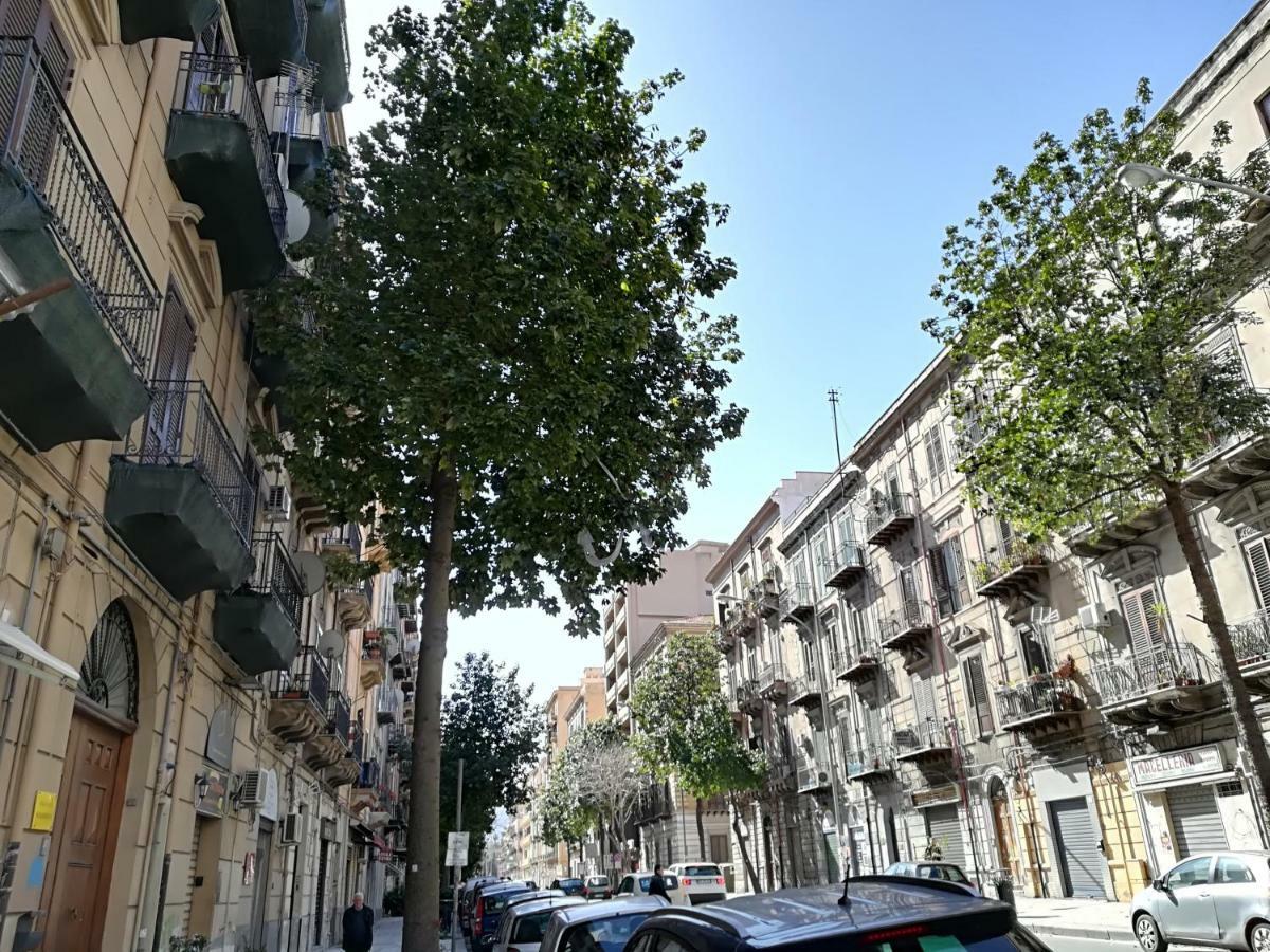 Casuzza Al Politeama Apartment Palermo Bagian luar foto