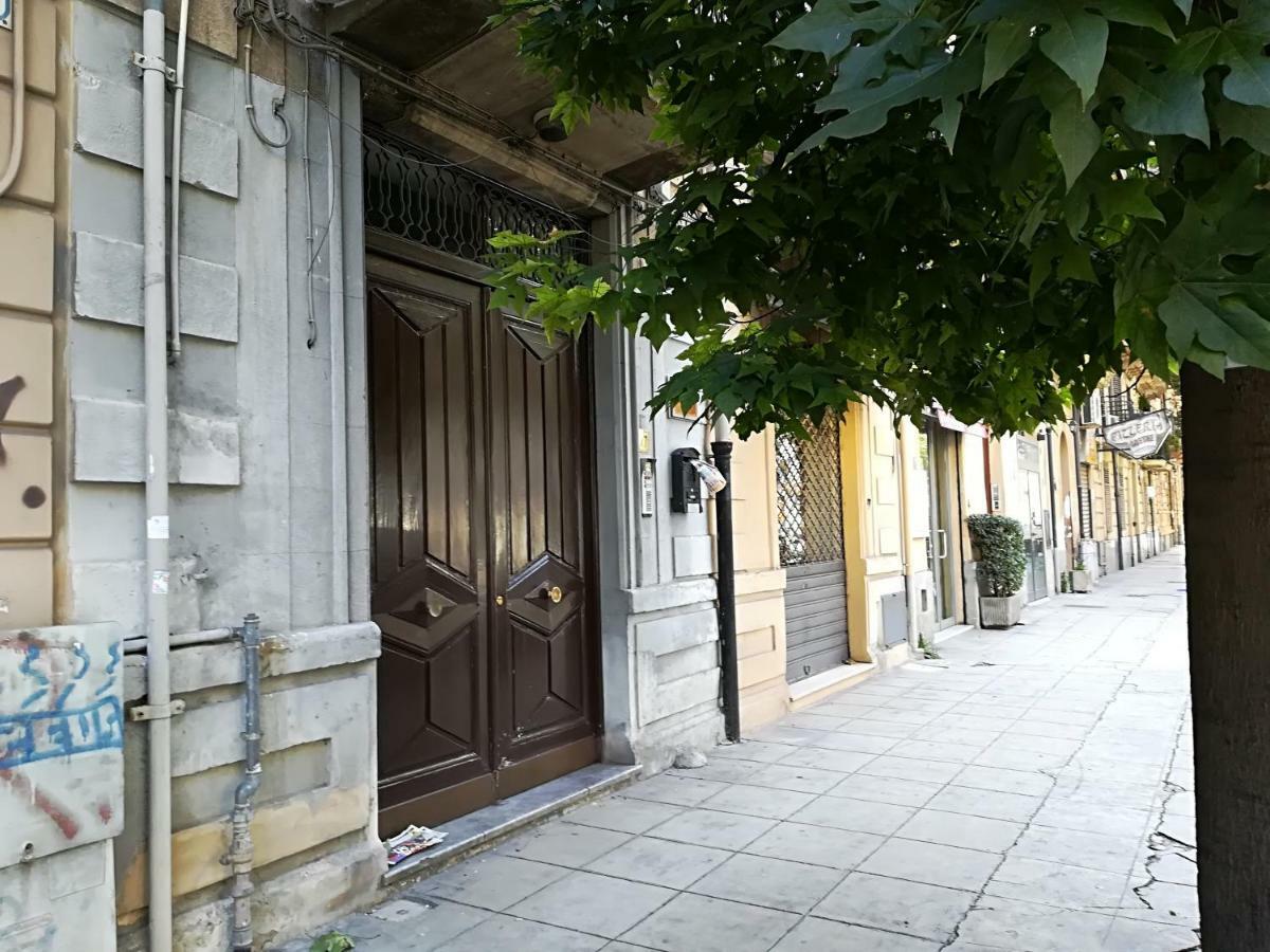 Casuzza Al Politeama Apartment Palermo Bagian luar foto